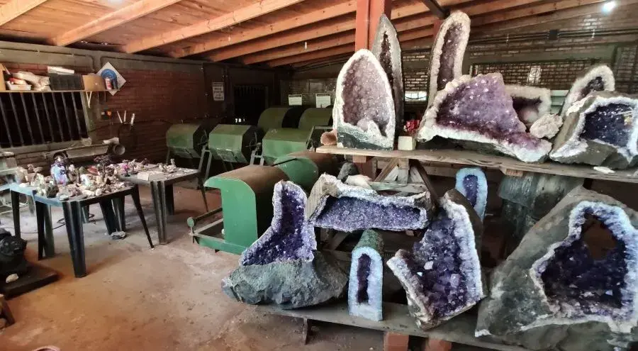 Minas de Wanda y Salto Encantado desde Posadas – Excursión Privada Full Day 4 Minas de Wanda y Salto Encantado desde Posadas – Excursión Privada Full Day - Imagen 4